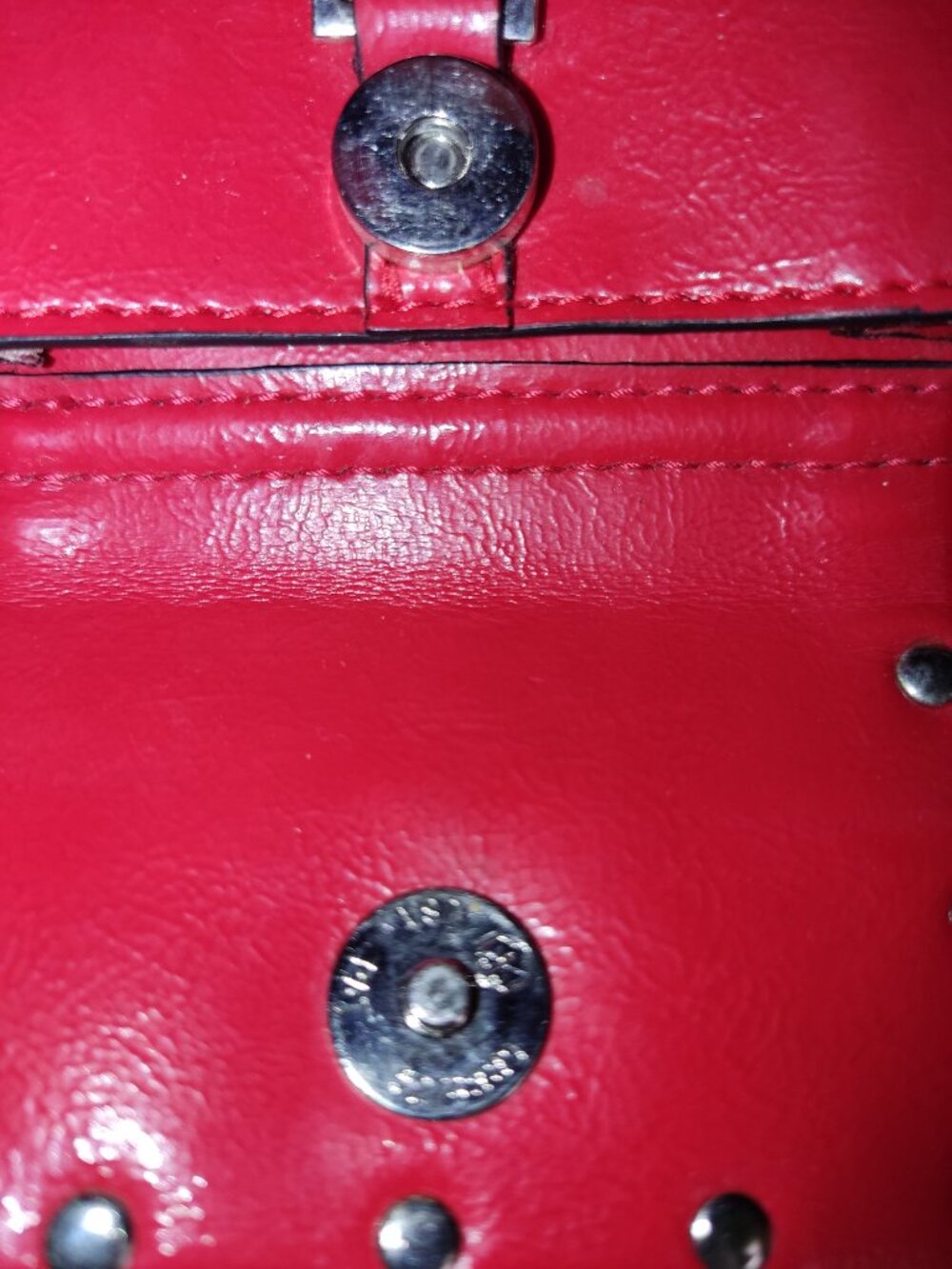 Guess Red Purse - Picture 15 of 16
